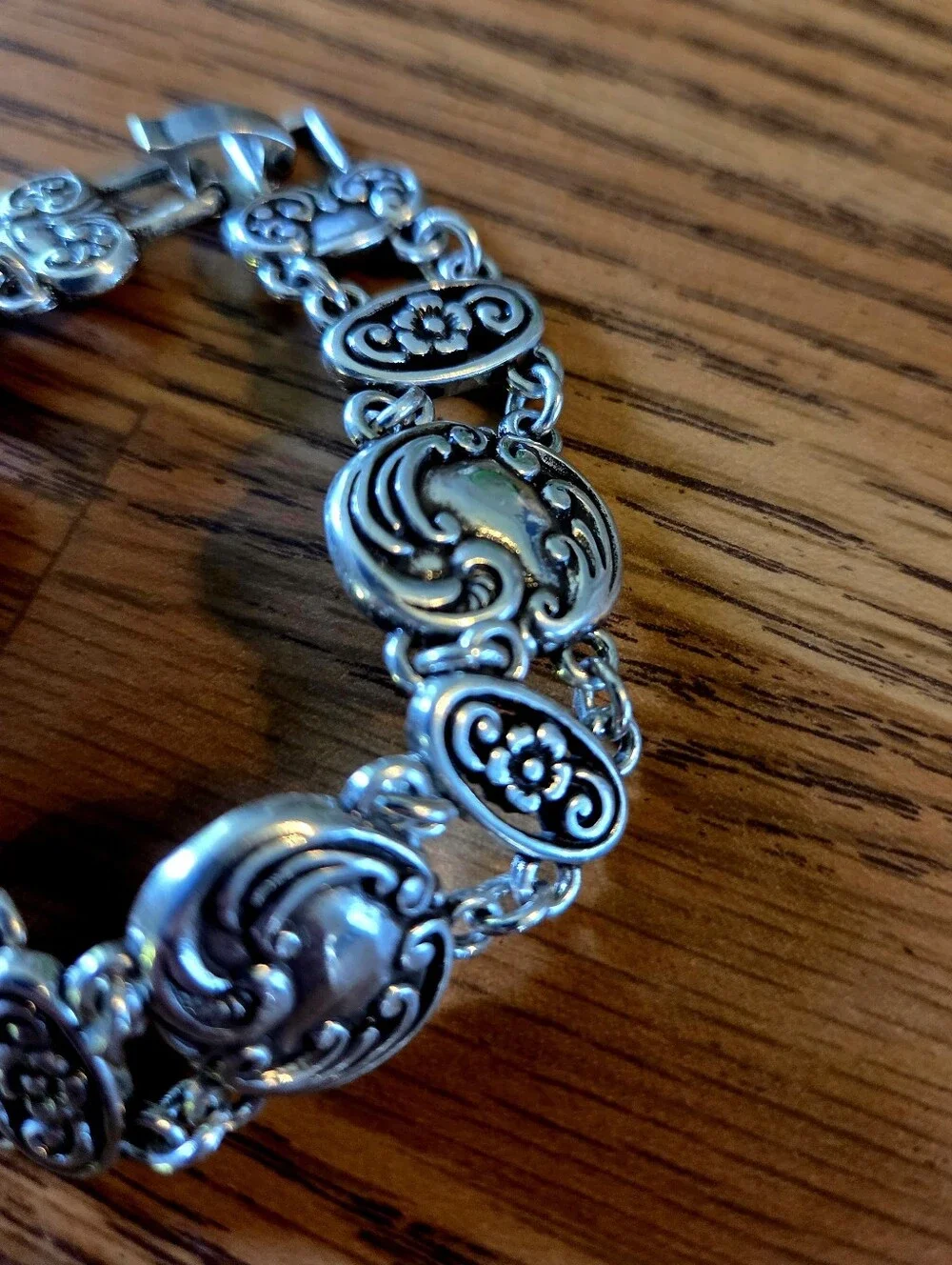 BRIGHTON Vintage Silver Floral And Scroll Link Bracelet GARDEN GIRL! - Picture 2 of 9